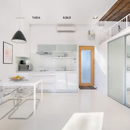 Apartment Fine *